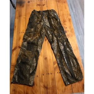 Boys 10/12 Camo Pants